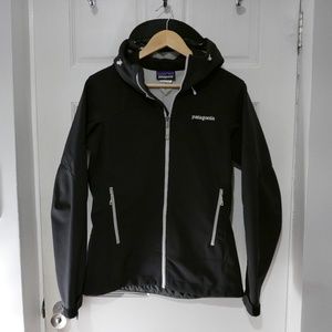 Patagonia | Women's Adze Hoodie (Black/White) – M